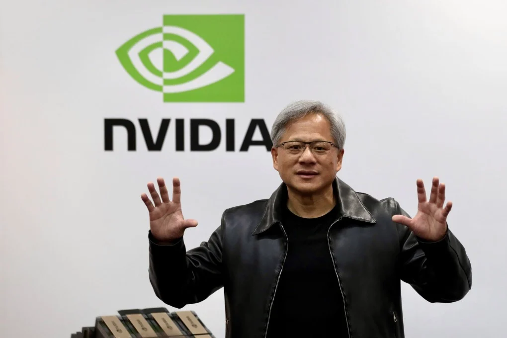 CEO Jensen Huang Sebut Penjualan Chip Nvidia Bakal Berlipat Ganda Tahun Depan