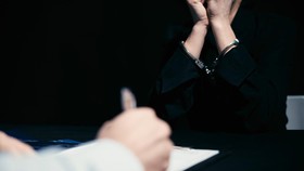 Dua Wanita dari Lebak Menjadi Tersangka Setelah Viral Karena Menginjak Al-Qur'an