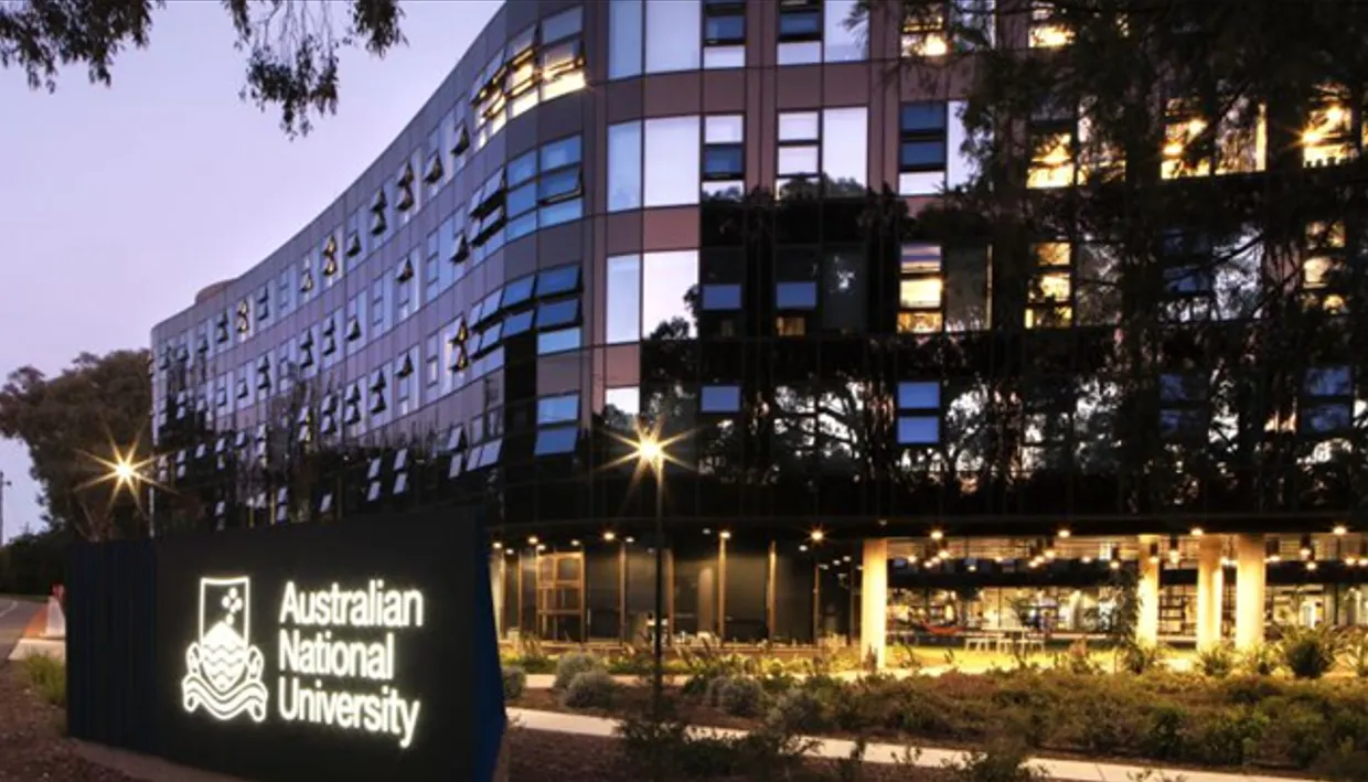 Keunikan Menarik di Australian National University, Termasuk Kode Misterius yang Belum Terpecahkan