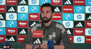 ---
Arbeloa Menegaskan Tidak Ada Konflik dengan Carvajal: Hanya 11 Pemain yang Bertanding

---