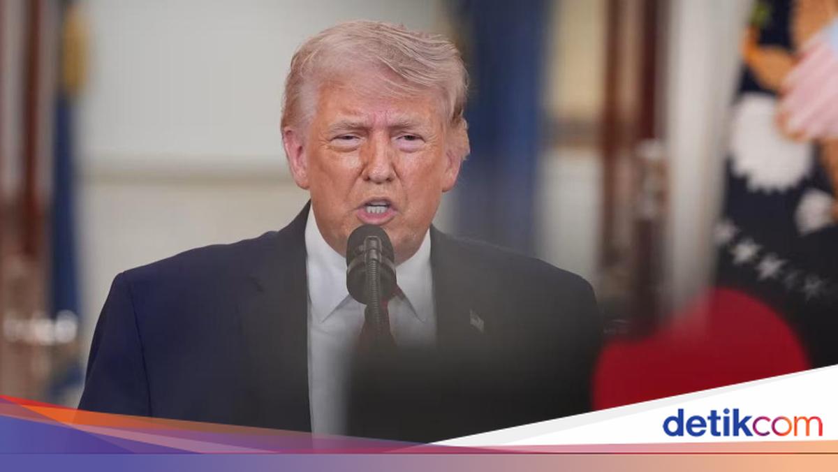Trump Ancaman Serangan Lebih Keras Usai AS Hancurkan Kapal Iran di Selat Hormuz