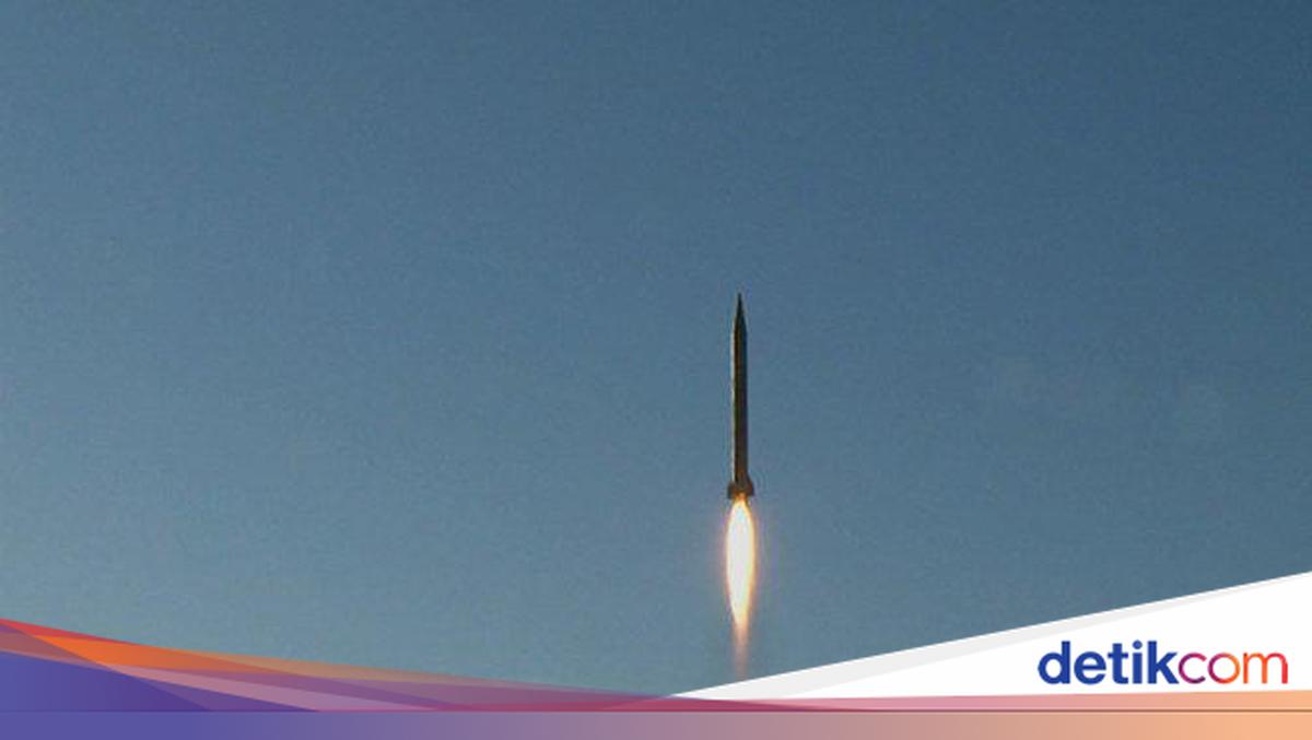 AS Mengklaim Telah Menghancurkan Enam Kapal Iran dan Menembak Jatuh Rudal