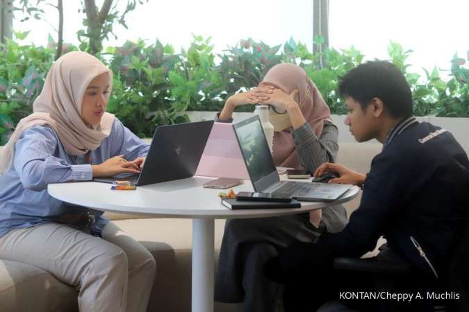 Operator Siapkan Opsi Kuota Rollover Menunggu Aturan Komdigi Pasca Putusan MK