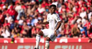 ---
Aurelien Tchouameni Berpeluang Perpanjang Kontrak di Real Madrid
---