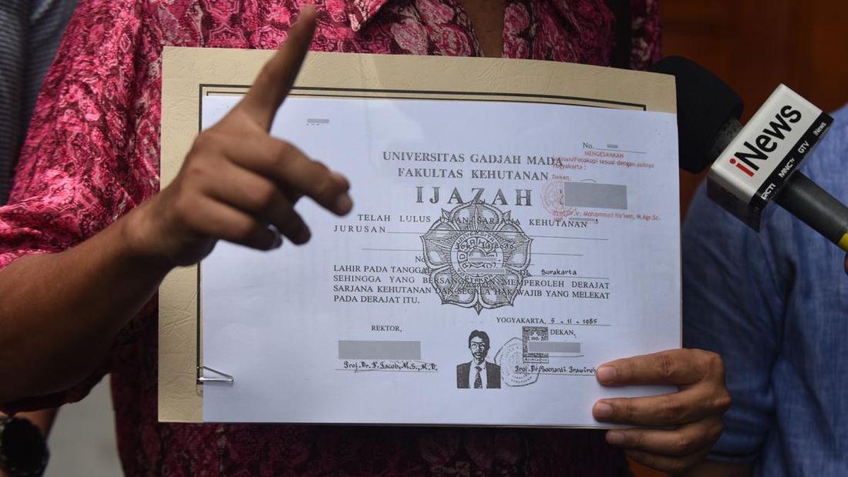 Gugatan Ijazah Jokowi Diajukan oleh Alumnus UGM