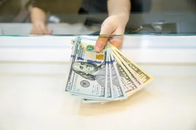 Tempat Aman dan Cara Mendapatkan Kurs Dollar Terbaik