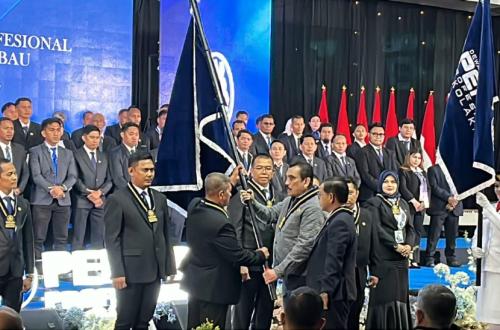 Peradi Profesional Lantik Pengurus Baru di Sulawesi Tenggara, Tingkatkan Literasi Hukum
