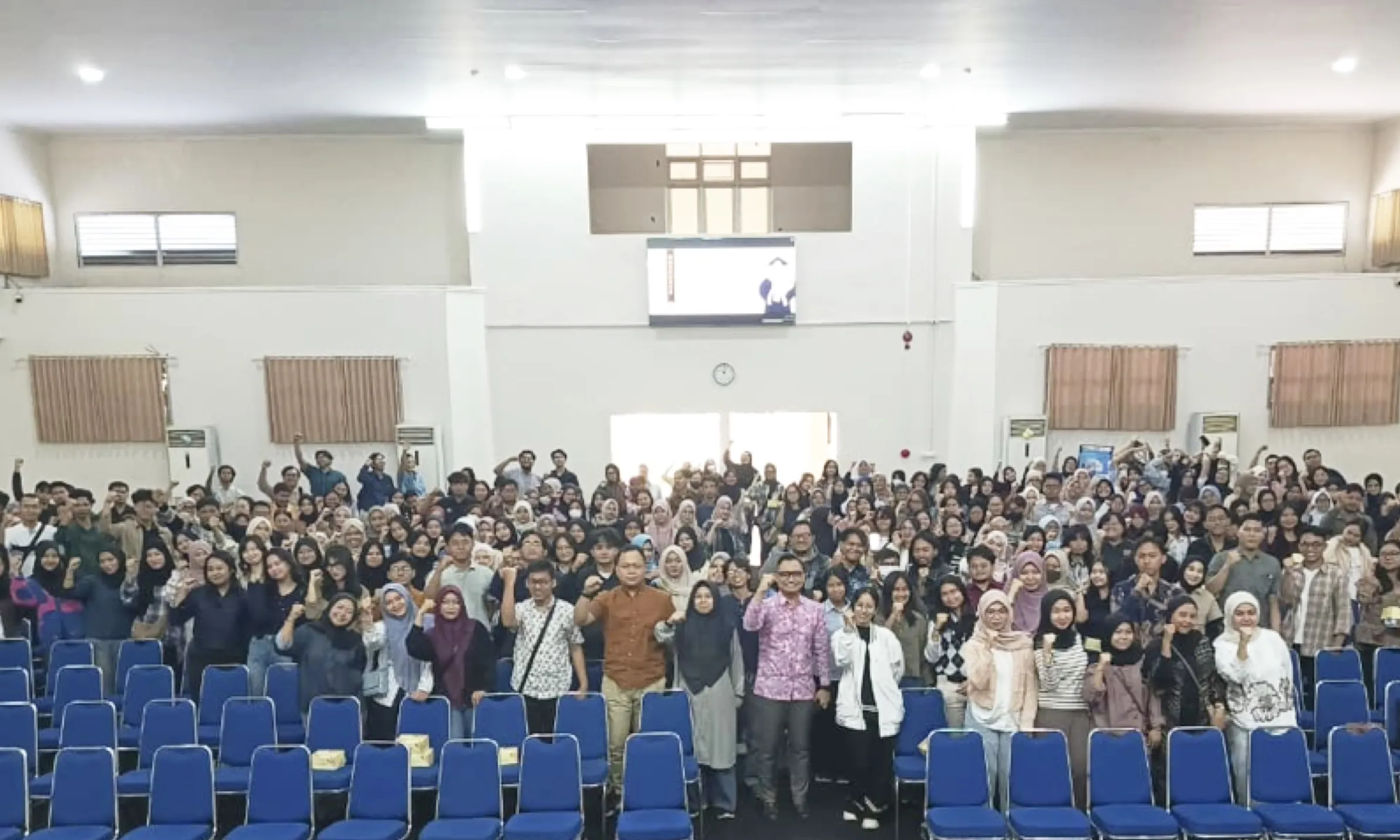 Persiapan Wisuda: FIB UNDIP Adakan Pelatihan Softskill untuk Mahasiswa