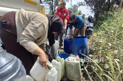 BMKG Memperkirakan Hujan di Sejumlah Kota Besar Hari Ini