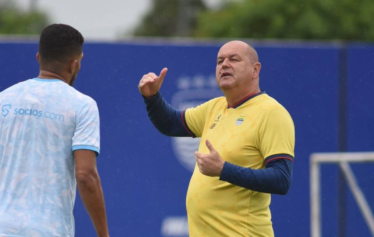 Bojan Hodak Sebut Bhayangkara FC Menjadi Ancaman Serius bagi Persib Bandung
