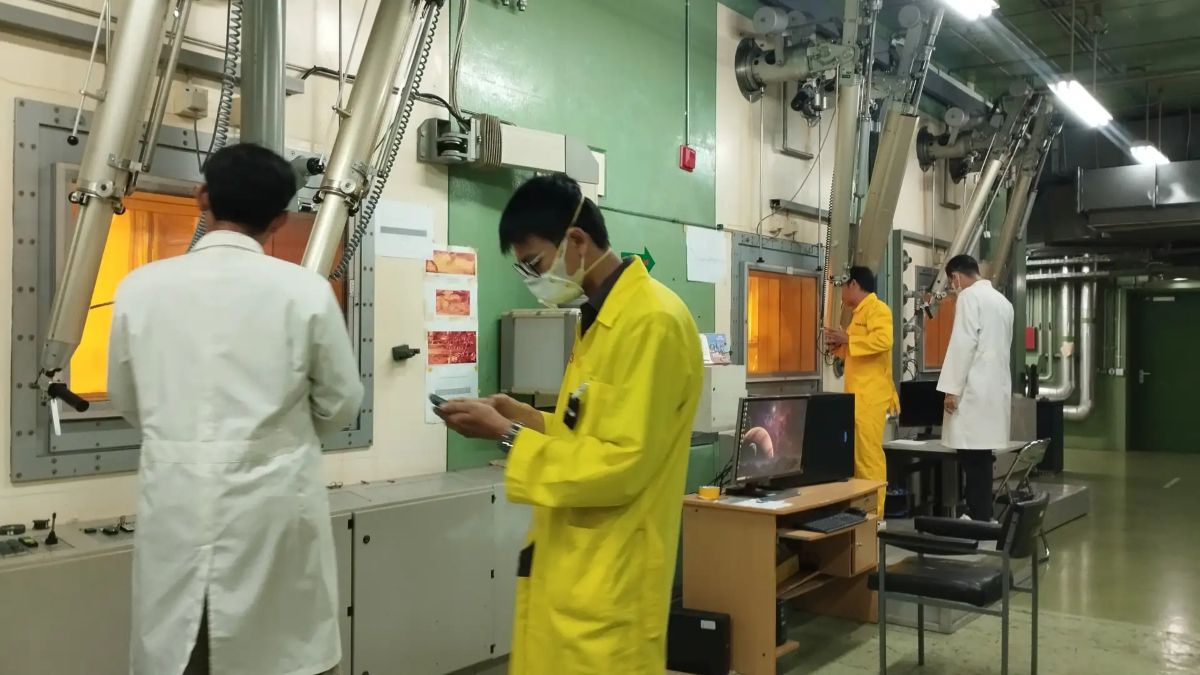 Inovasi BRIN dalam Robotika dan AI untuk Sektor Nuklir di Forum Internasional Prancis