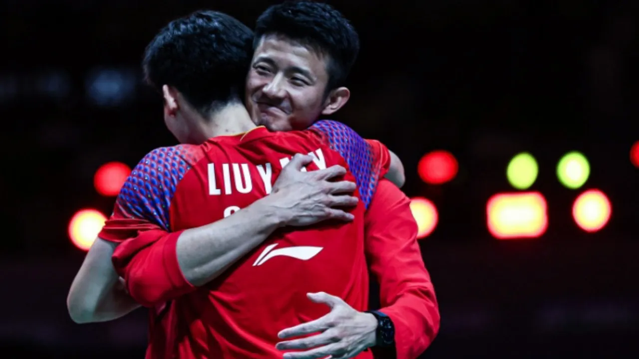Chen Long dan Huang Dongping Masuk Nominasi Pelatih Terbaik Nasional Tiongkok