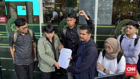 Kontroversi Hukum: Delpedro, Muzaffar, Syahdan, dan Khariq Ajukan Kontra Memori Kasasi