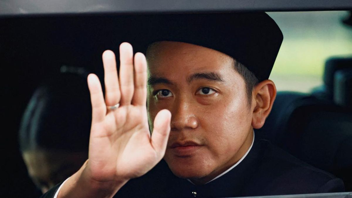 Almas Tsaqibbirru Mendesak DPR untuk Memproses Pemakzulan Gibran