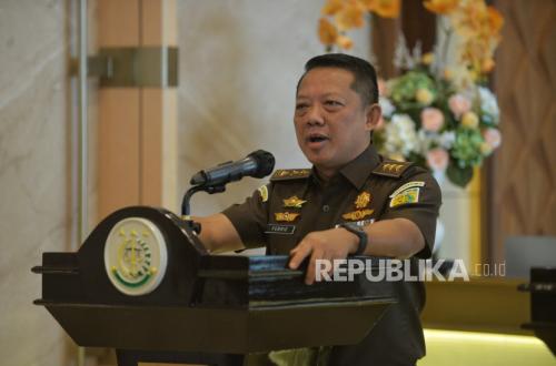 Febrie Adriansyah Pilih Hotman Paris Sebagai Pengacara