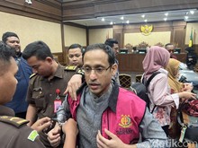 ---
Eks Konsultan Dituduh 15 Tahun Penjara dalam Kasus Chromebook, Nadiem: Situasi yang Membingungkan
---