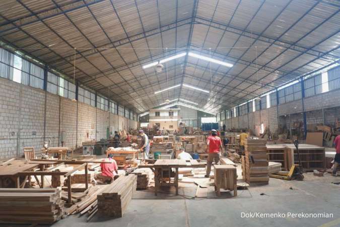 Dampak Tarif Baru AS terhadap Sektor Industri Padat Karya