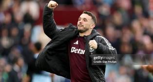 ---
Everton Siapkan Usaha Rekrut John McGinn dari Aston Villa
---