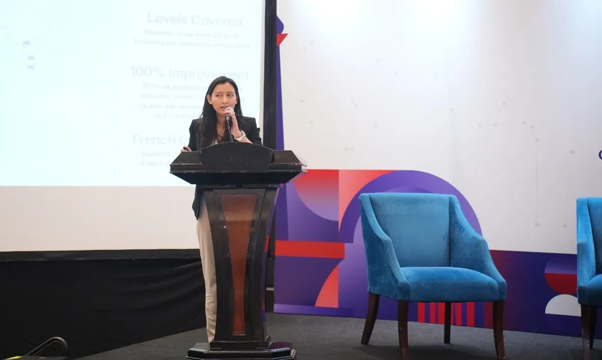 Pendiri Kelas FFY Menjadi Pemenang Innovation Challenge di Hari Alumni Prancis 2026