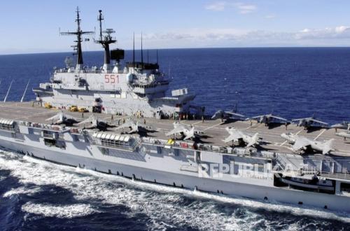 Kapal Induk Garibaldi Melakukan Transit Sebelum Tiba di Indonesia