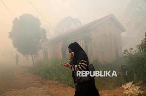 Titik Panas Kebakaran Hutan di Kalimantan Meningkat, Jarak Pandang Menurun