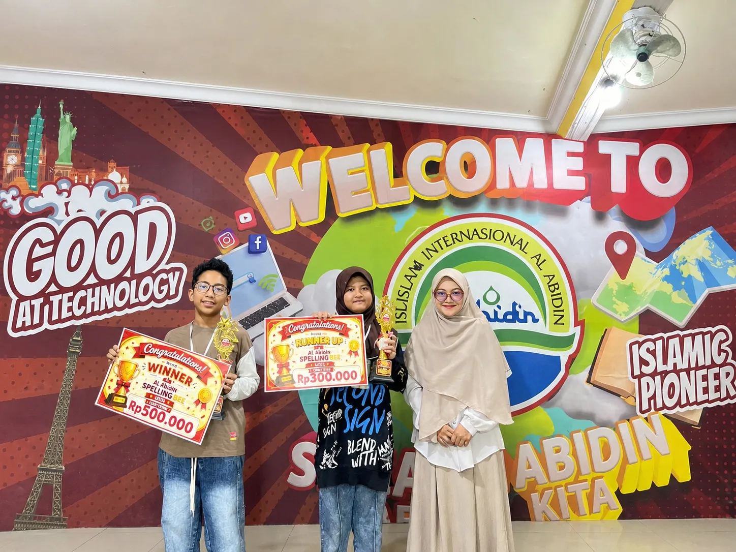 ICA Selenggarakan Spelling Bee untuk Tingkatkan Kosakata dan Kepercayaan Diri Siswa