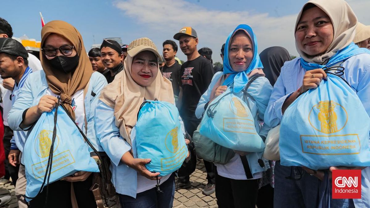 ICW Desak Pemerintah Transparan dalam Pengelolaan Dana Sembako May Day