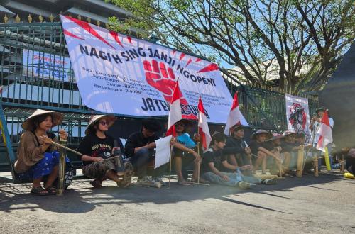 ---
Aksi Kentongan Guyub Jateng: Suara Petani Melawan Kriminalisasi dan Krisis Lingkungan

---
