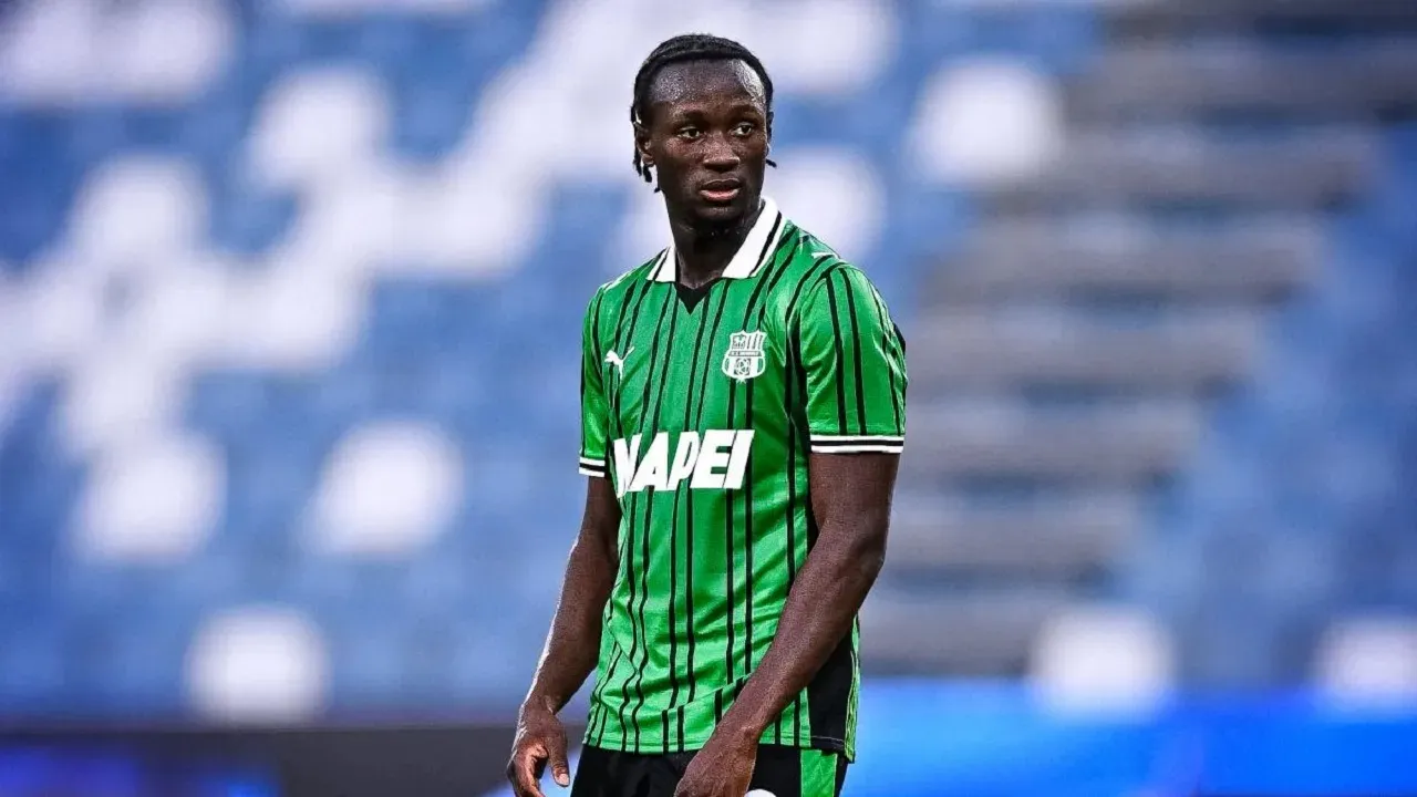 CEO Sassuolo Mengakui Kesulitan Pertahankan Ismael Kone di Tengah Minat AC Milan