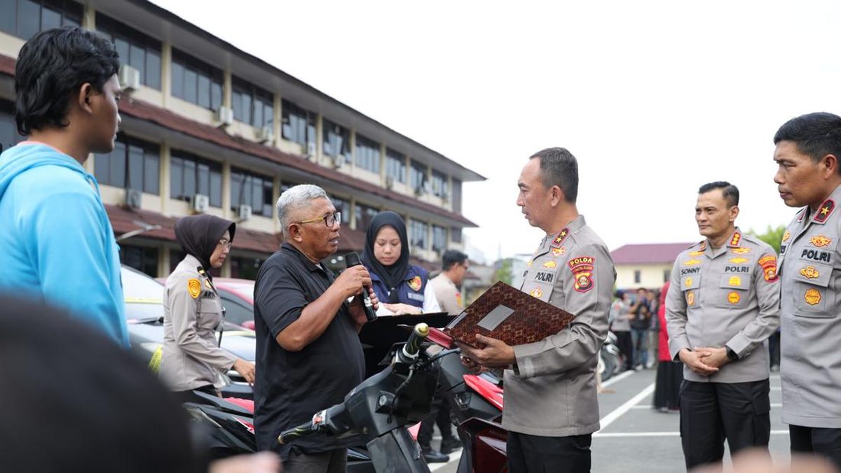 Kapolda Sumsel Pimpin Pemusnahan Ganja Sebanyak 200 Kg untuk Selamatkan Generasi Muda