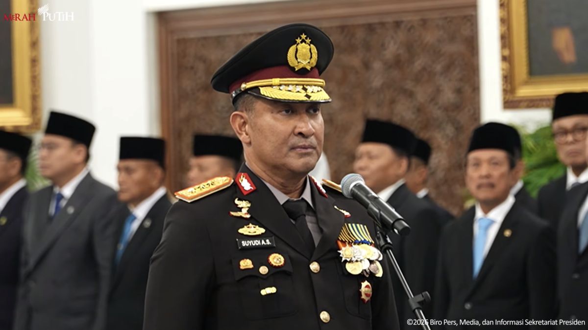 Pelantikan 27 Pejabat Utama Polri oleh Kapolri Jenderal Suyudi