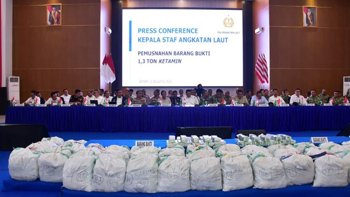Penggerebekan Kapal MV King Sun, Delapan ABK Ditangkap di Jakarta