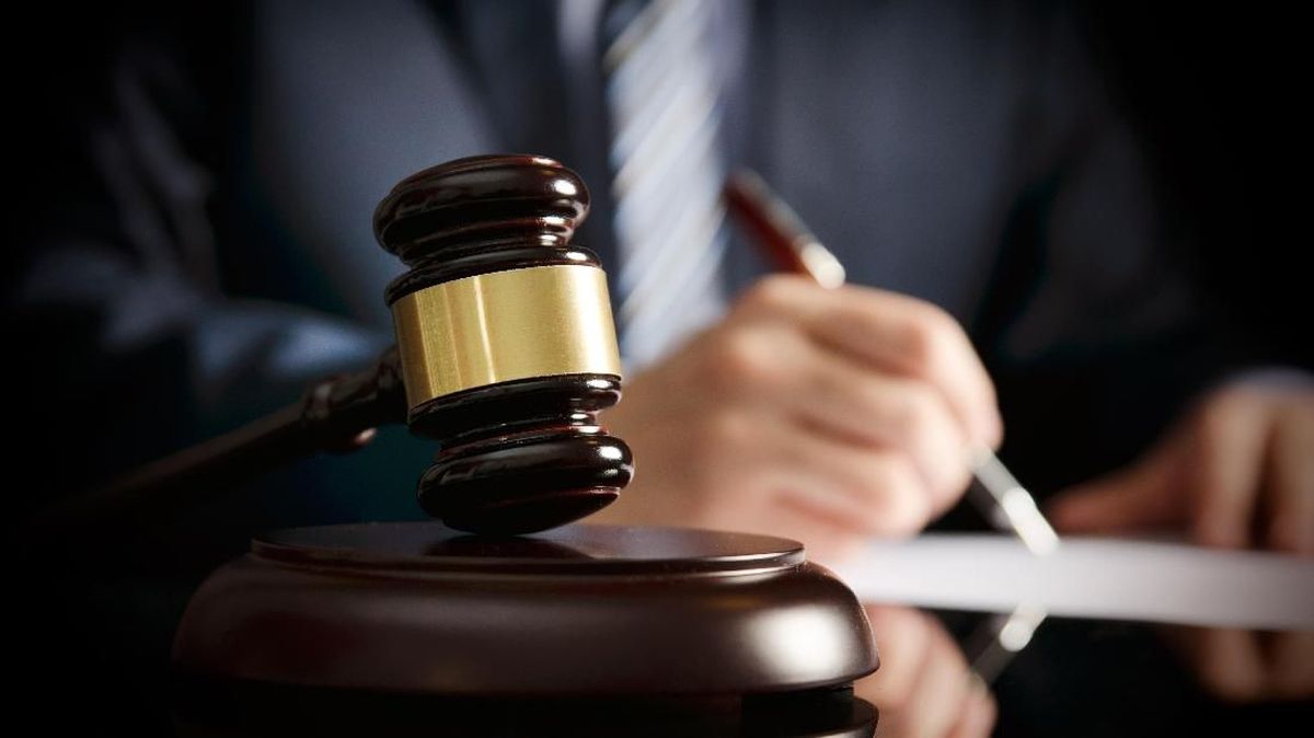 Eks Kajari Enrekang Dituntut Empat Tahun Penjara atas Kasus Pemerasan