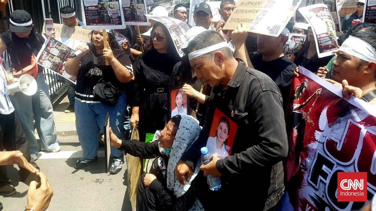 Keluarga Winda Lorenza Gowasa Desak Ekshumasi di Polda Sumut