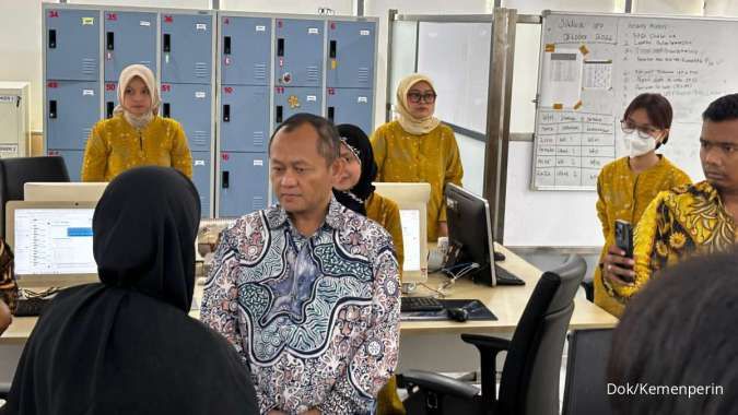 Kementerian Perindustrian Tinjau Kembali Tarif Antidumping untuk Keramik dari China