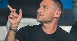 Ketegangan Antara Gasperini dan Ranieri Menunda Kembalinya Totti ke Roma