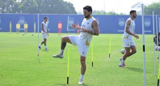 Klok Yakin Timnya Siap Hadapi Tekanan Meski Lawan Sedang Dalam Performa Puncak
