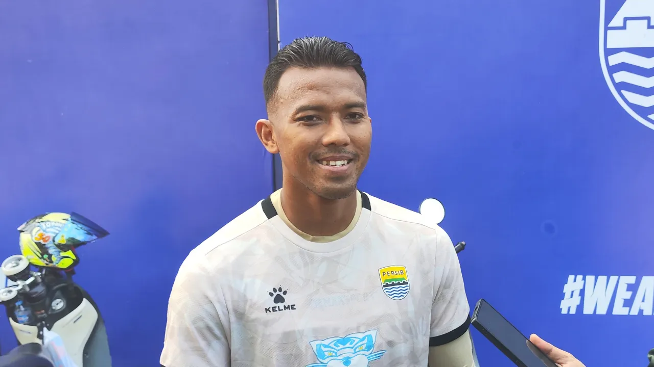Teja Paku Alam Catat Dua Sejarah Bersama Persib