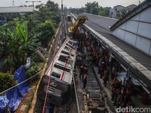 Jumlah Korban Meninggal Akibat Kecelakaan Kereta di Bekasi Meningkat Menjadi 16 Orang