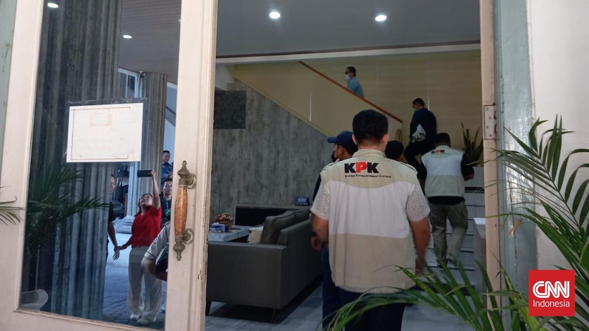 KPK Lakukan Penggeledahan di Rumah Pengusaha Pacitan Terkait Kasus Bupati Ponorogo