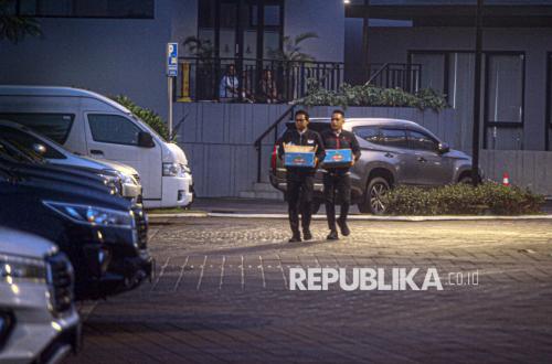 KPK Lakukan Penyitaan Dokumen di Kantor Summarecon Bogor
