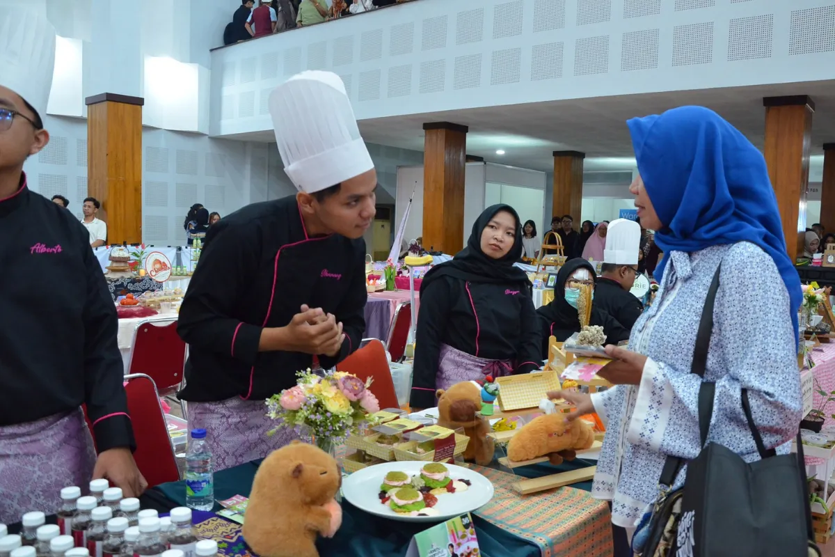 Inovasi Kuliner Berbasis Sayuran dari Mahasiswa UNY dalam Festival VeggieVolution 2026
