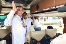 Menteri Ketenagakerjaan Yassierli Lepaskan 1.431 Pekerja PT Panasonic Gobel untuk Mudik Bersama