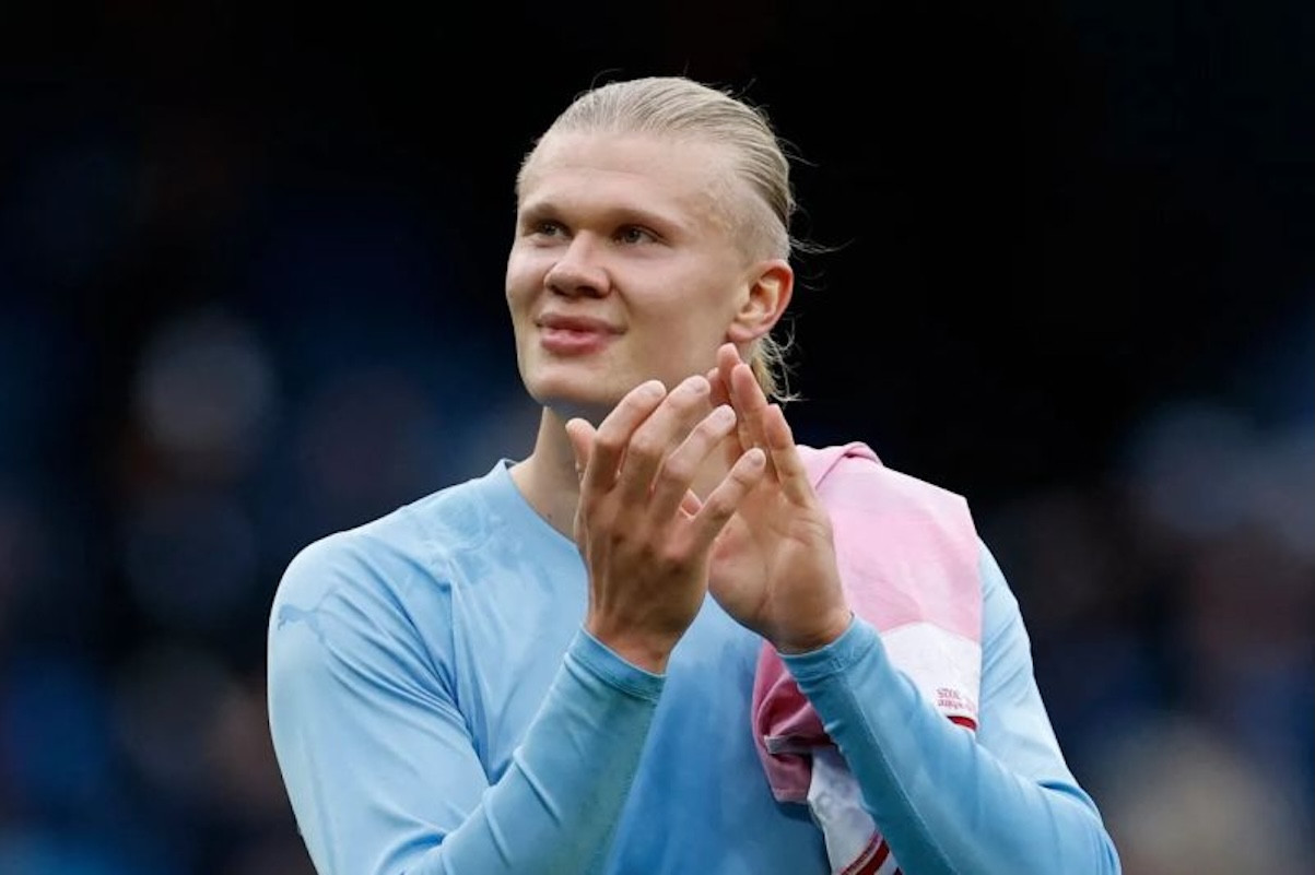 Manchester City Raih Kemenangan 3-0 atas Brentford, Terus Kejar Arsenal