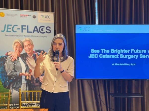 Memahami FLACS, Inovasi Laser yang Meningkatkan Akurasi Operasi Katarak