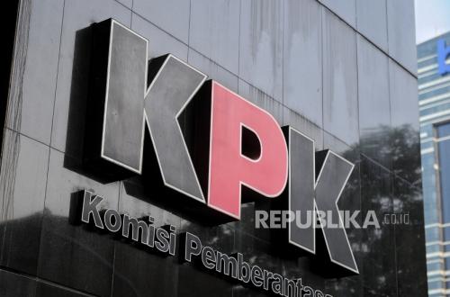Peluang Pemeriksaan Menteri Kehutanan oleh KPK Terkait Kasus Hutan