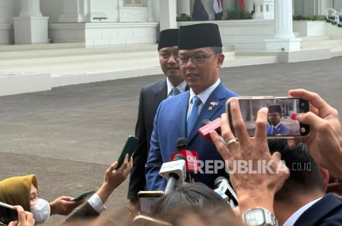 ---
Presiden Belarusia Jadi Tamu Pertama yang Menginap di Istana Negara

---