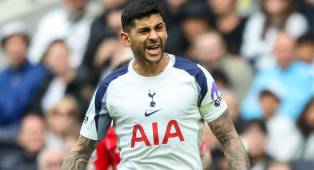 Kepincangan Spanyol: Manchester United dan Atletico Madrid Bersaing Dapatkan Cristian Romero