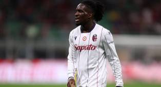 Ketegangan Antara Rabiot dan AC Milan Membuka Peluang untuk Jonathan Rowe