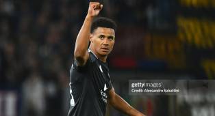 Ollie Watkins Menghadapi Tantangan Musim Terberat, Mencari Nasihat Michael Owen